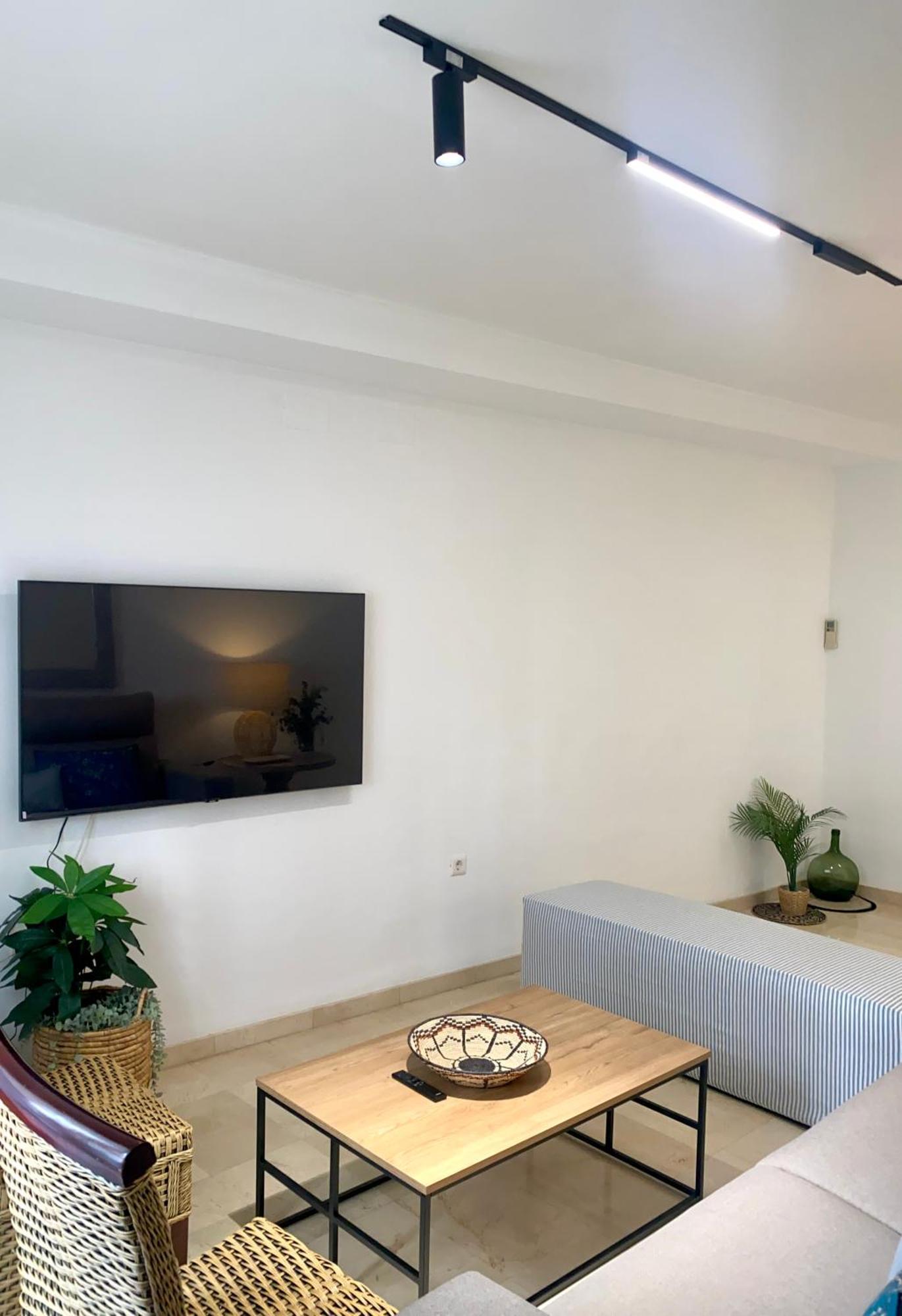 Apartamento En El Centro De Sevilla Luaran gambar