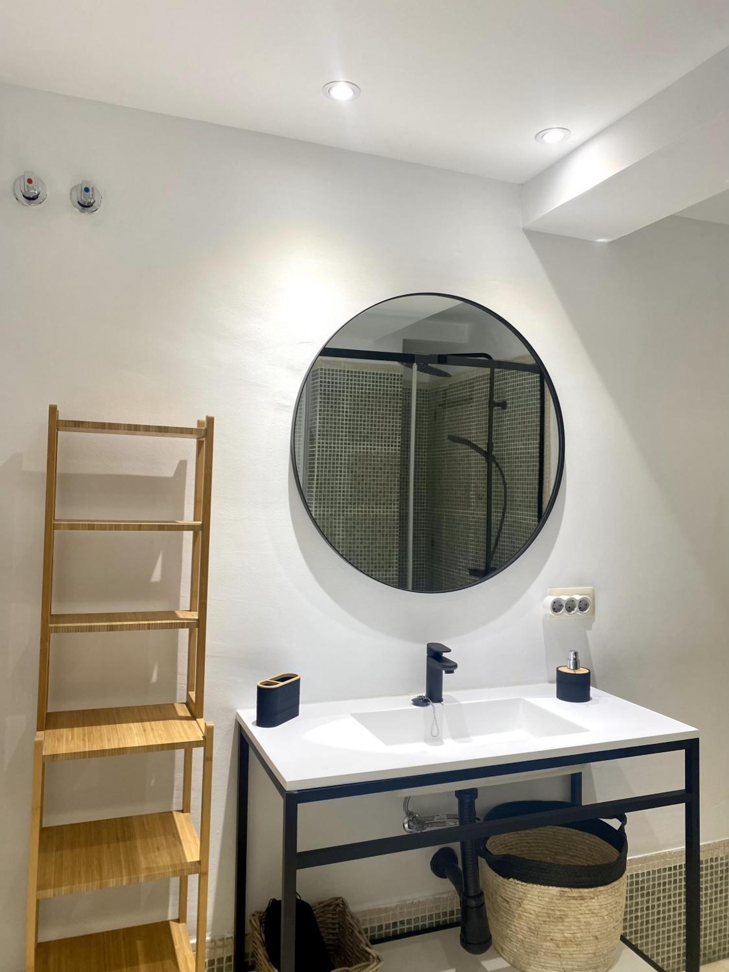 Apartamento En El Centro De Sevilla Luaran gambar